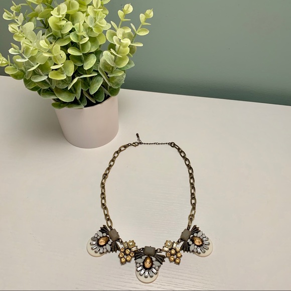 ‼️sold Target • Statement Necklace - Picture 2 of 5